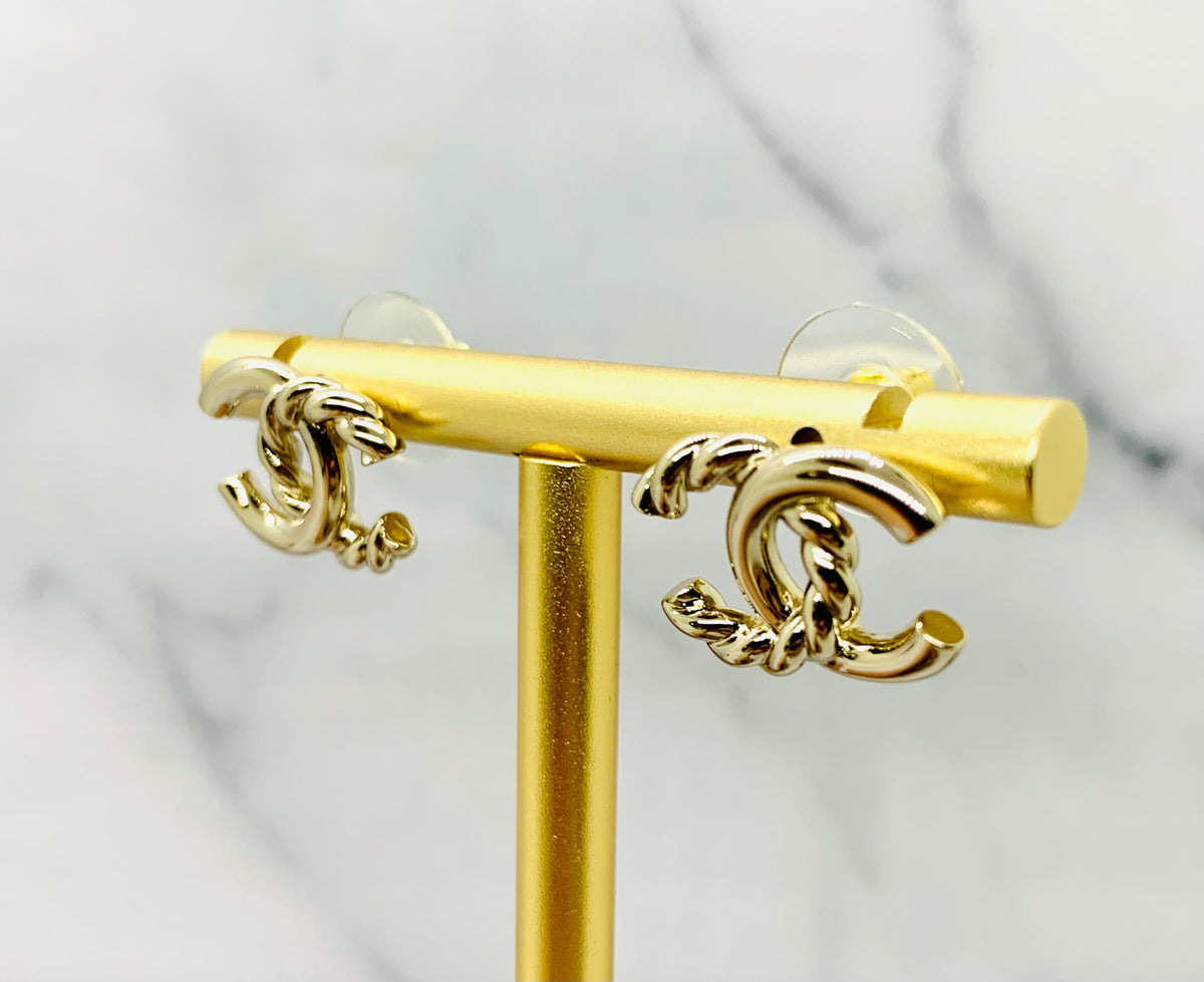 CHANEL CC Gold Tone Twist Earrings - Pre owned