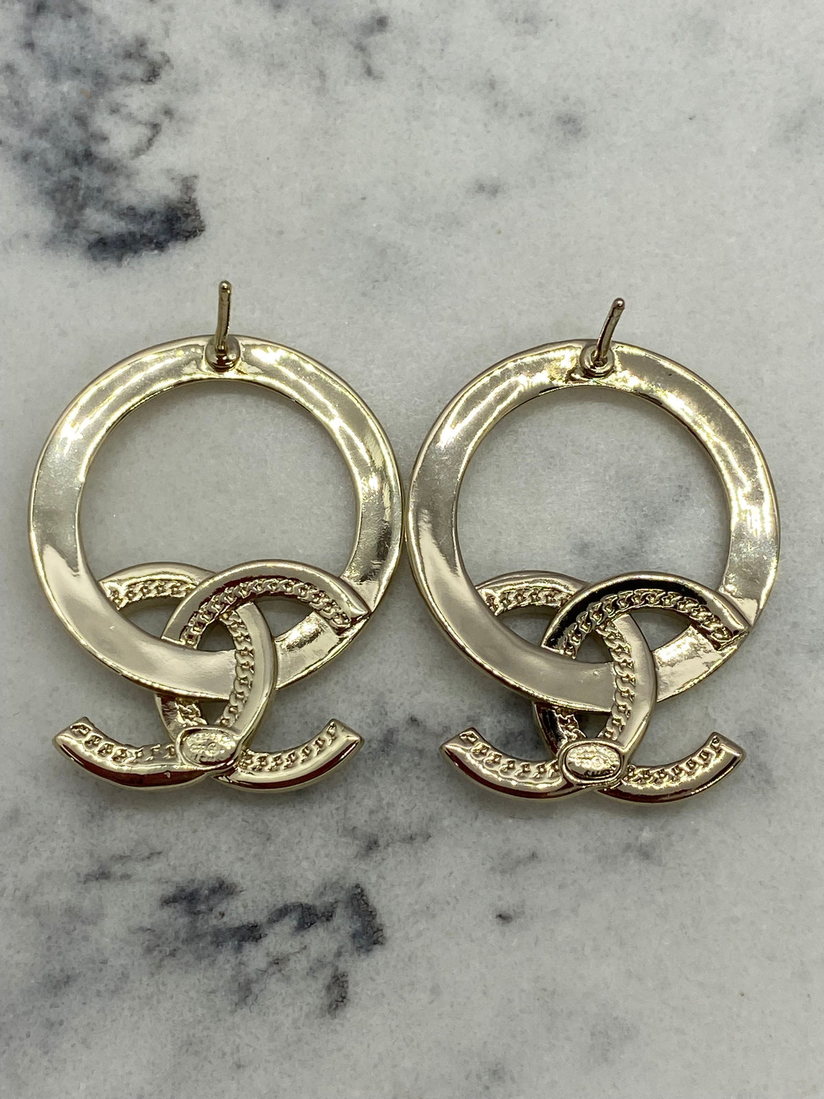 Auth CHANEL CC Circle Rhinestone Earrings - Pre owned