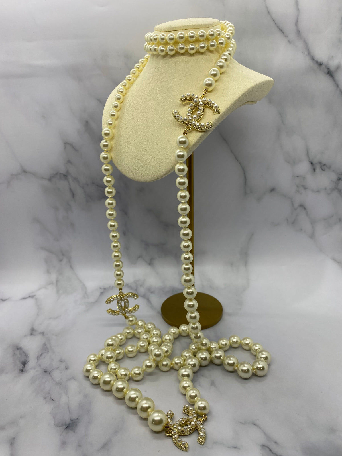CHANEL CC Long Wrap Pearl Necklace - Pre owned