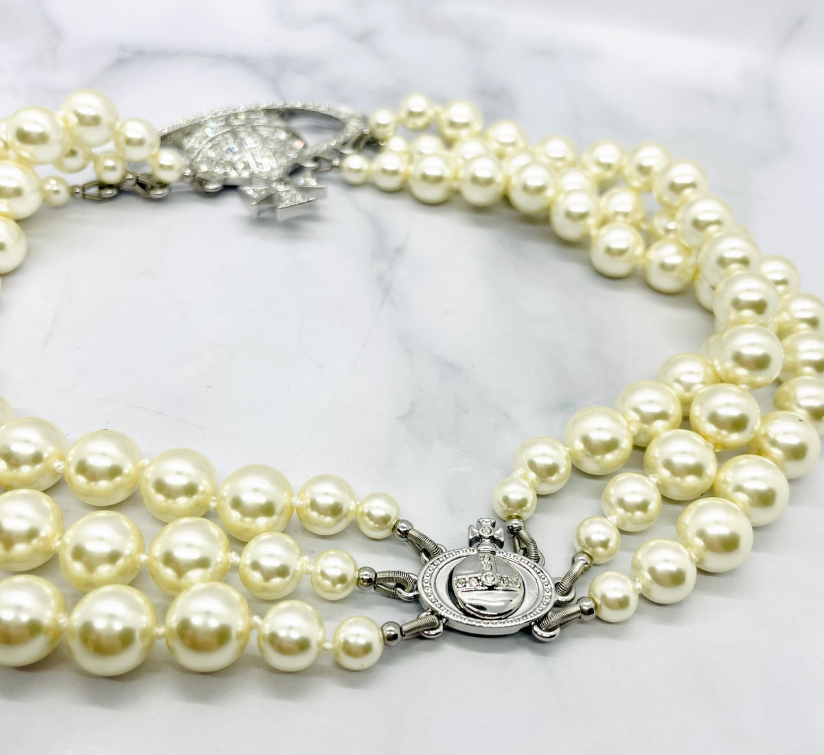 VIVIENNE WESTWOOD Pearl Statement Choker Necklace - Pre owned
