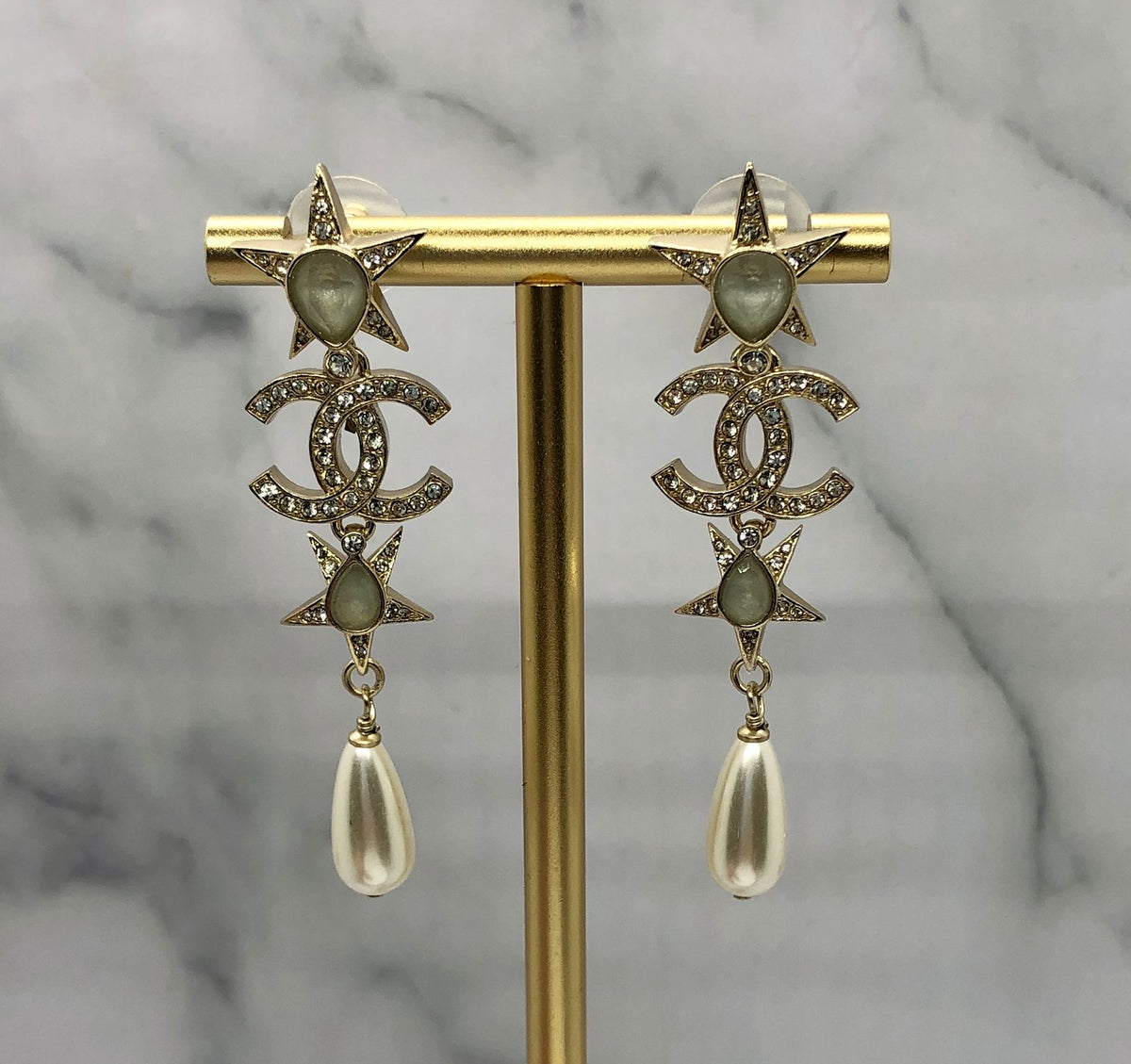 CHANEL CC Star Rhinestone Pendant Earrings - USED