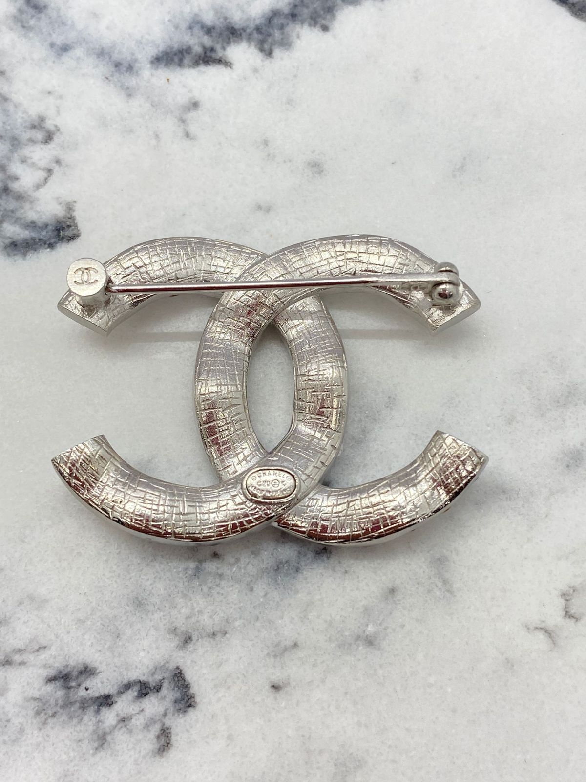 CHANEL CC Silver Tone Rhinestone Brooch Pin - Pre owned