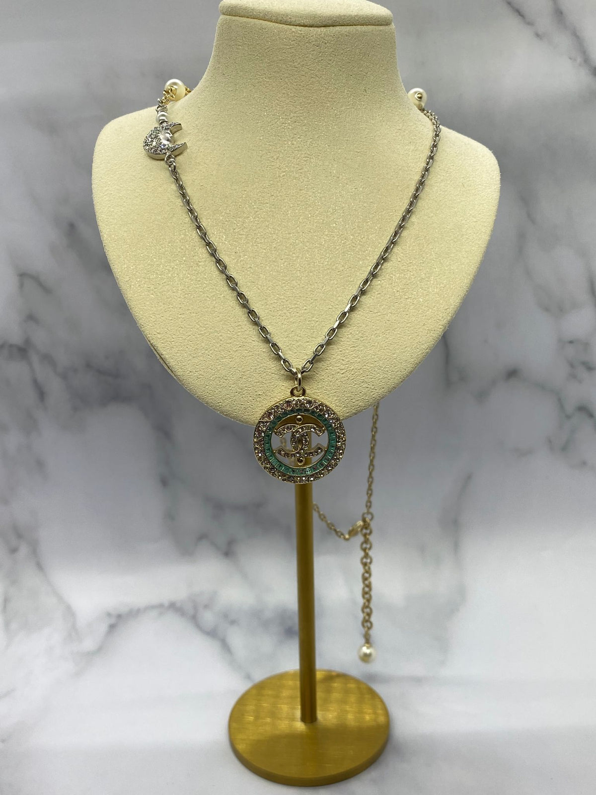 CHANEL CC Moon Rhinestone Necklace - Pre owned