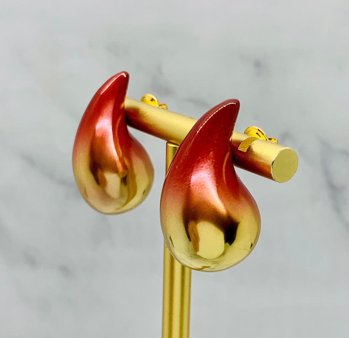 BOTTEGA VENETA Drop Gold Red Ombre Earrings - Pre owned