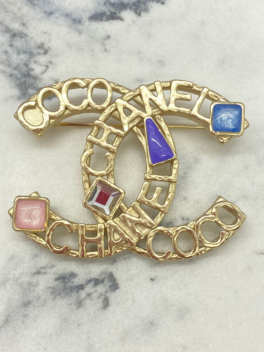 CHANEL CC Pastel Light Gold Brooch Pin - Pre owned
