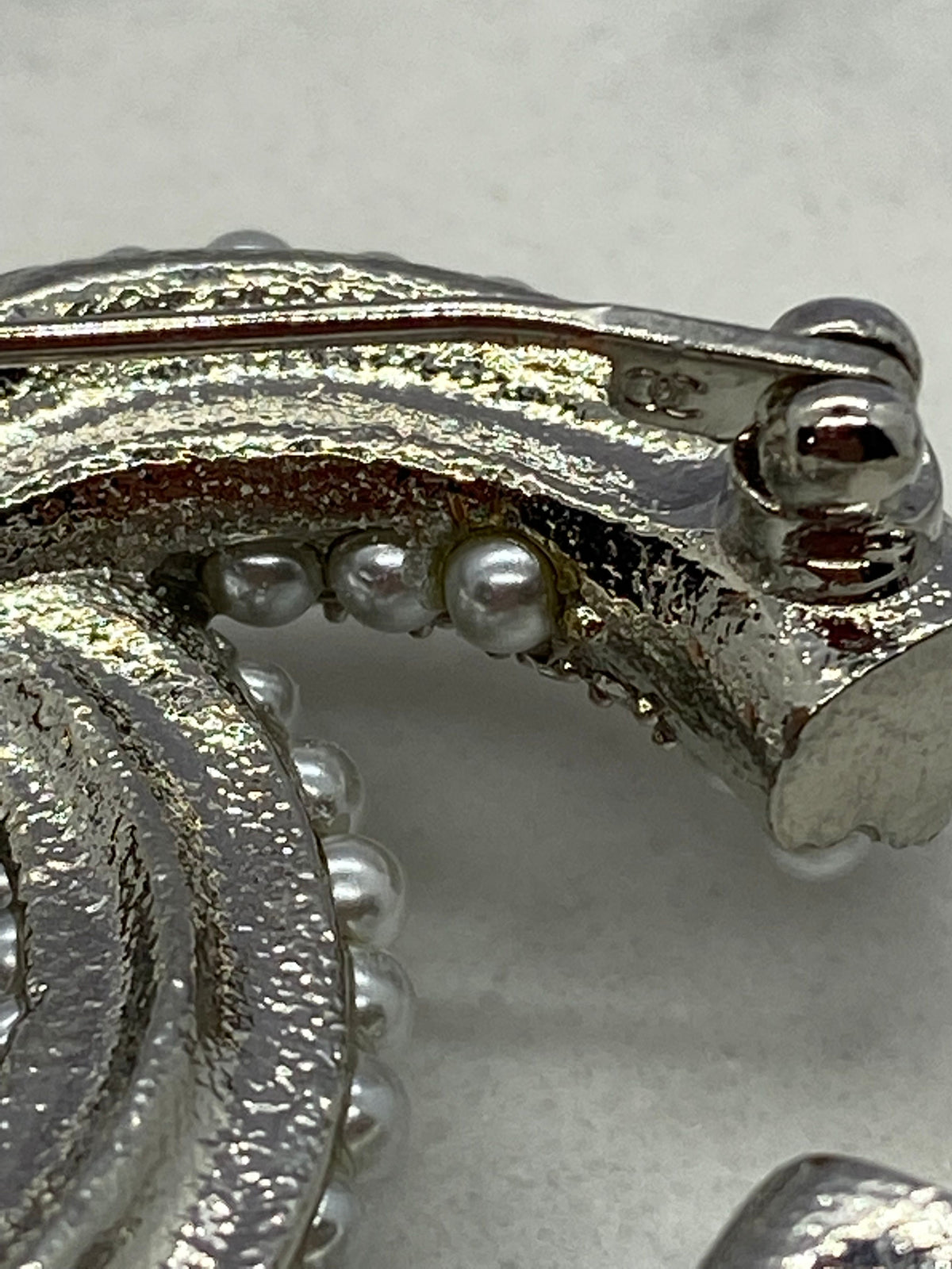 CHANEL CC Silver Tone Pearl Rhinestone Brooch Pin - USED