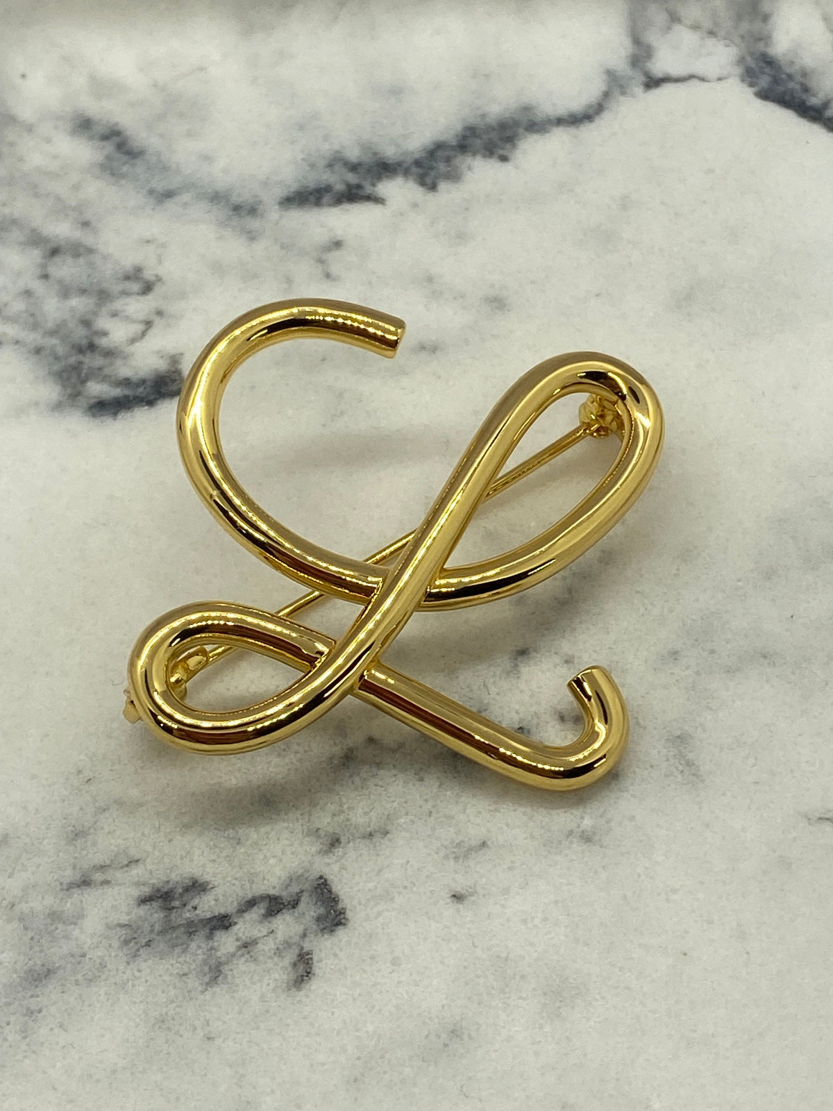 LOEWE L Gold Tone Brooch Pin - Pre owned
