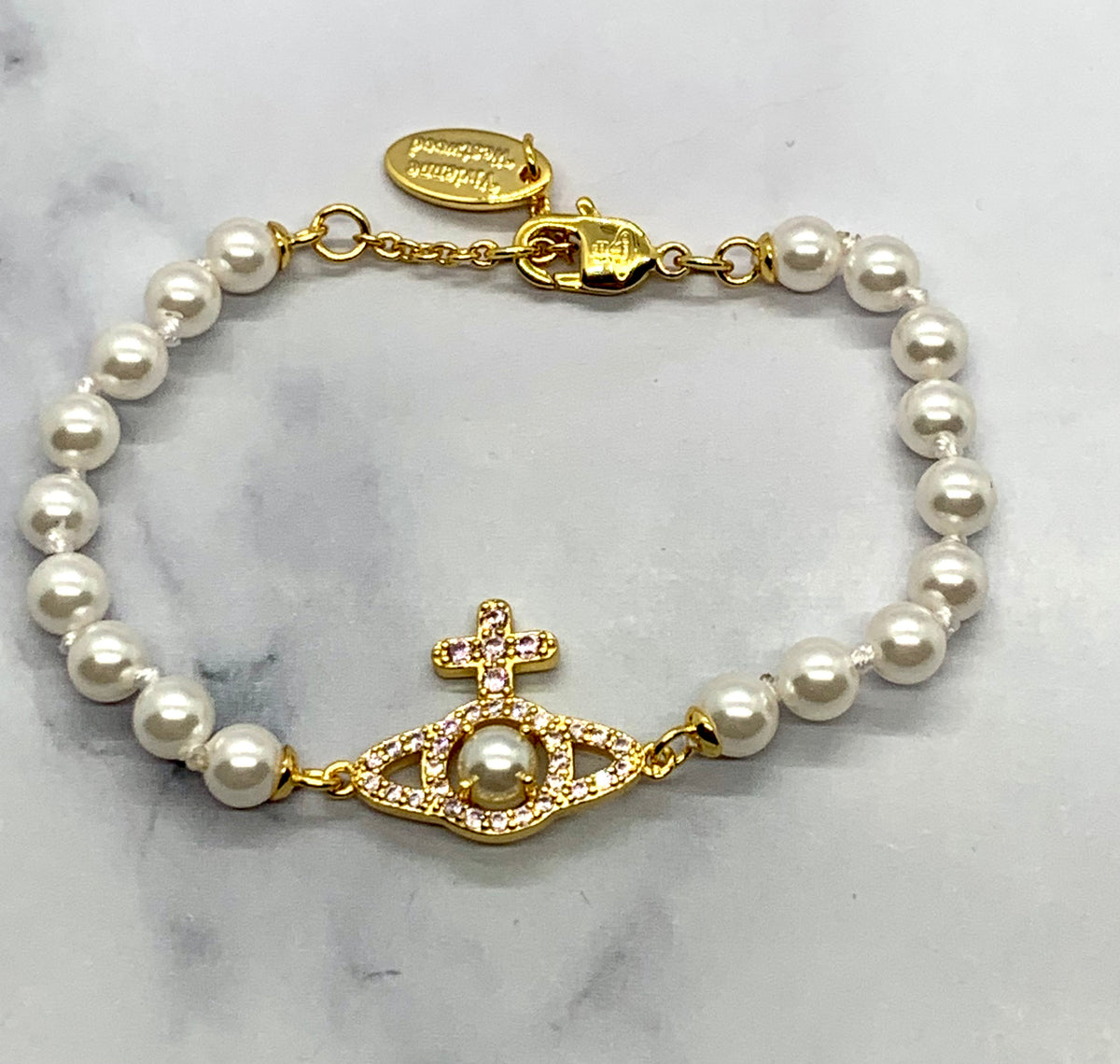 VIVIENNE WESTWOOD Pearl Orb Bracelet - Pre owned
