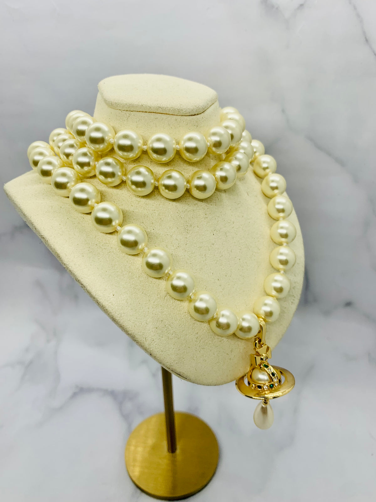 VIVIENNE WESTWOOD Pearl Statement Necklace - Pre owned