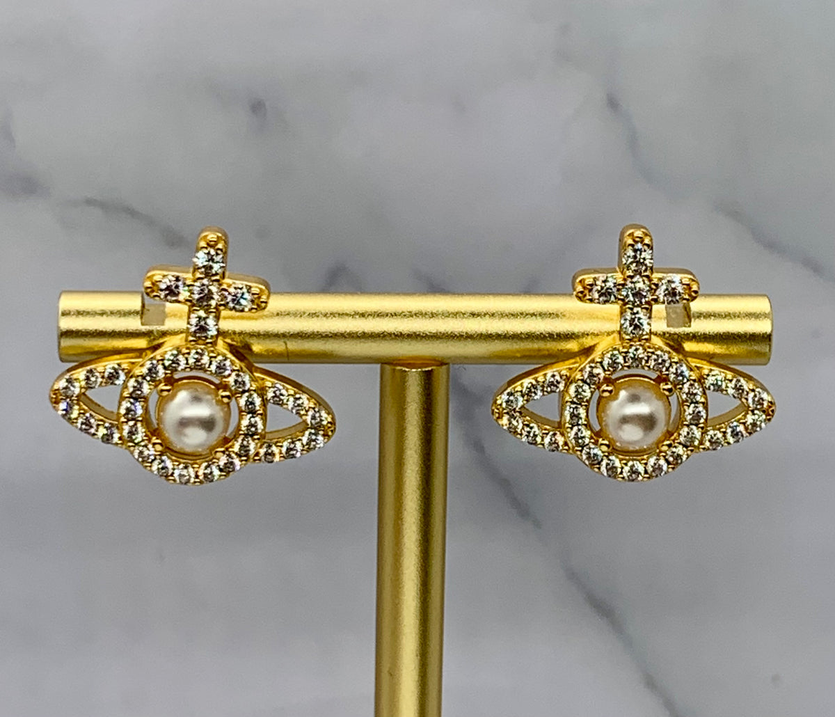 VIVIENNE WESTWOOD Orb Rhinestone Earrings - Pre owned