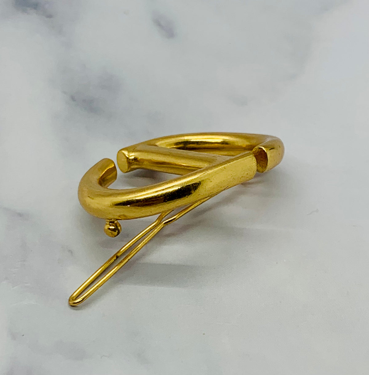 CHRISTIAN DIOR CD Gold Tone Hair Clip - Pre owned