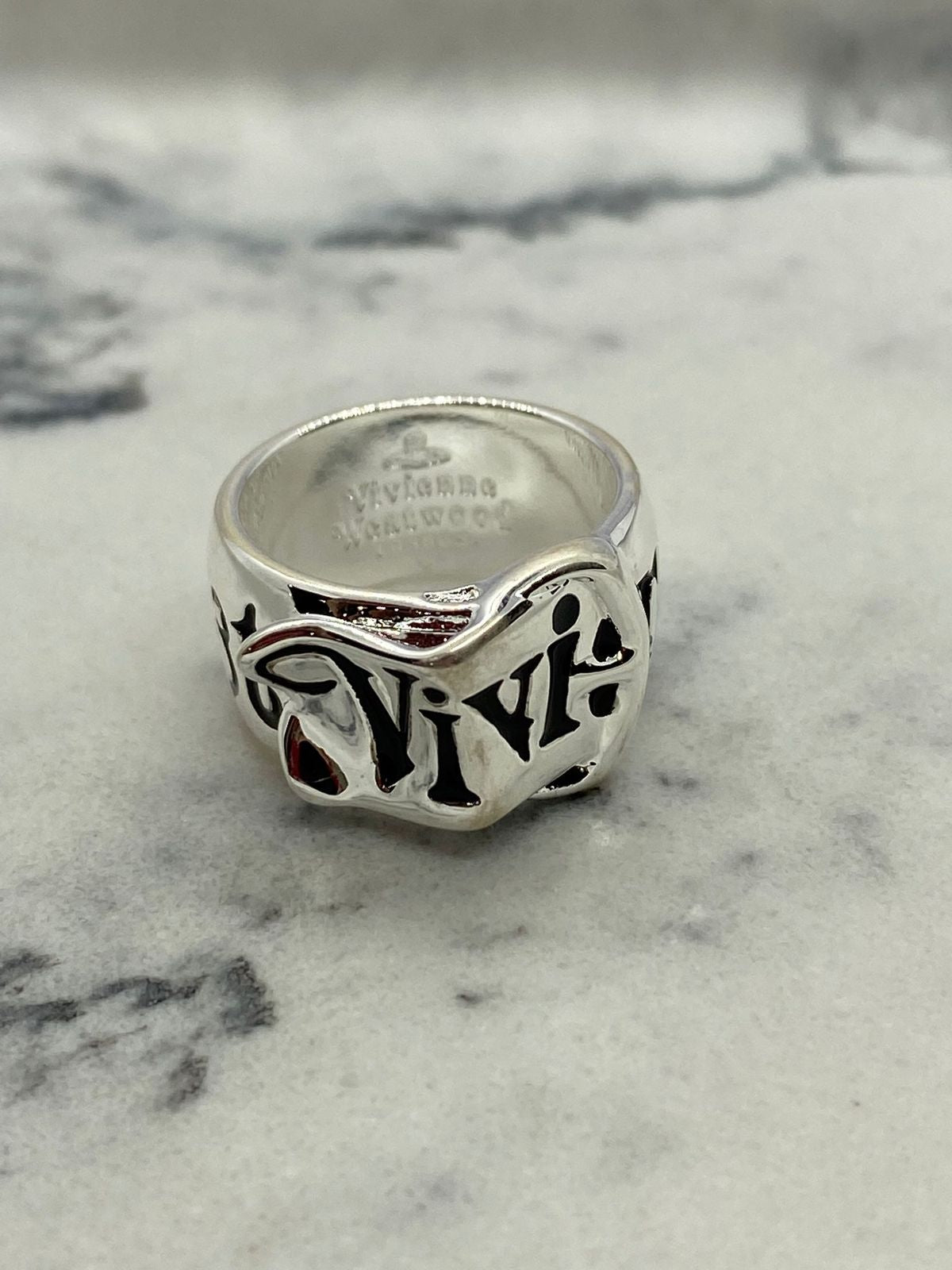 VIVIENNE WESTWOOD Silver Tone Ring Size M 7 - Pre owned