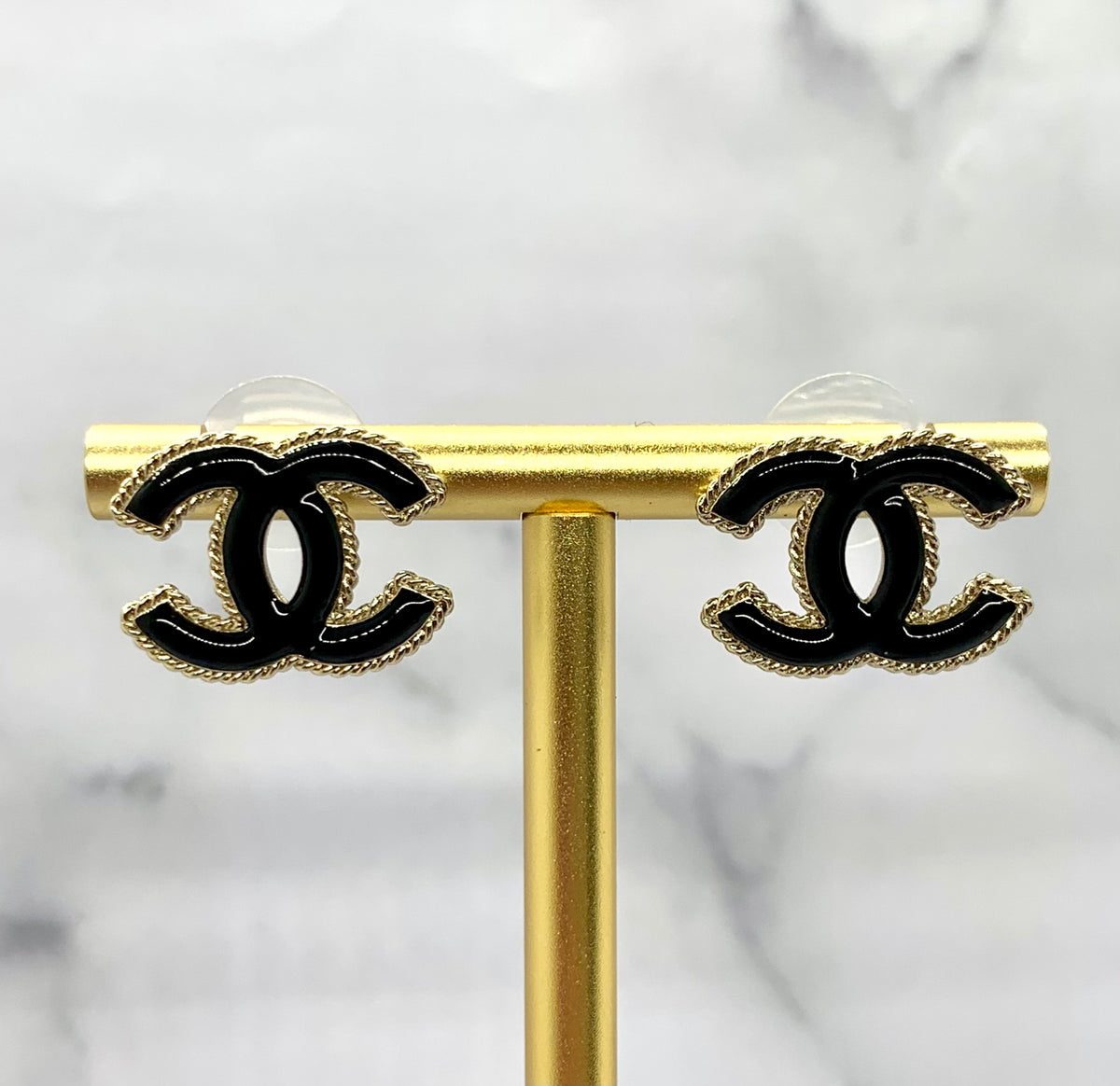 CHANEL CC Black Earrings - Pre owned