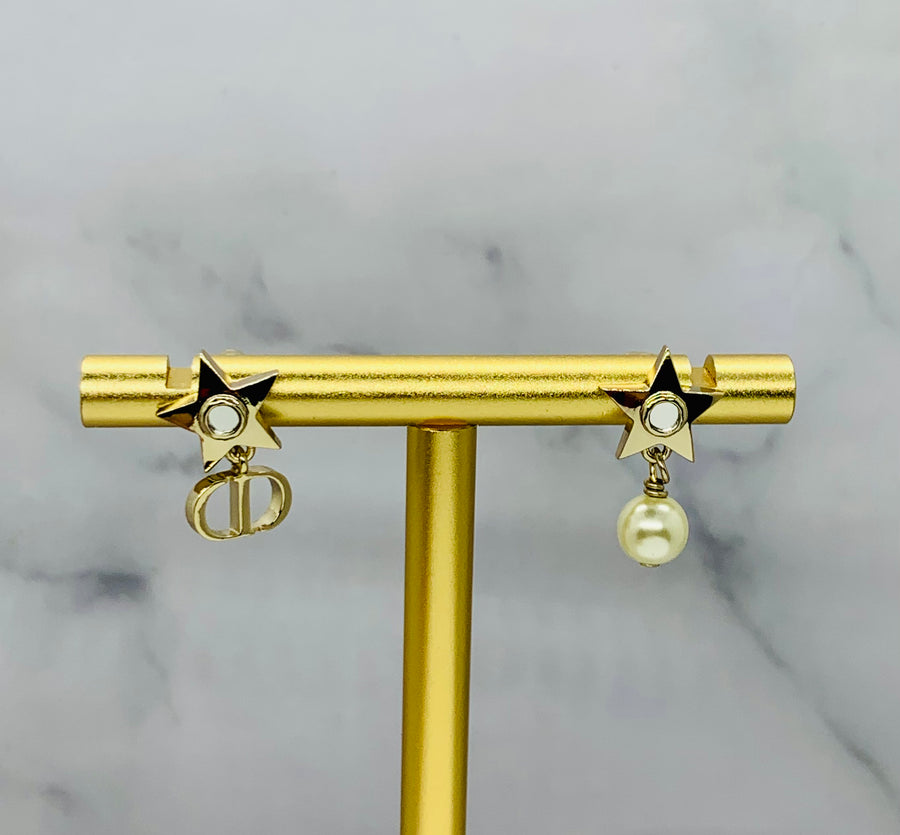 CHRISTIAN DIOR CD Star Earrings - Pre owned