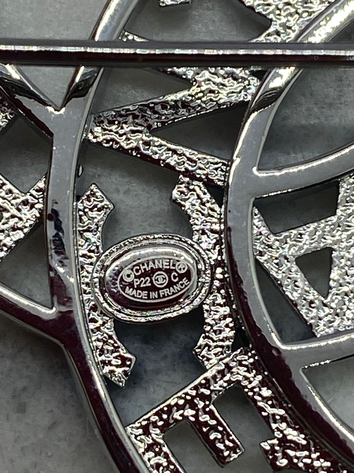 CHANEL CC Silver Tone Rhinestone Brooch Pin - Pre owned