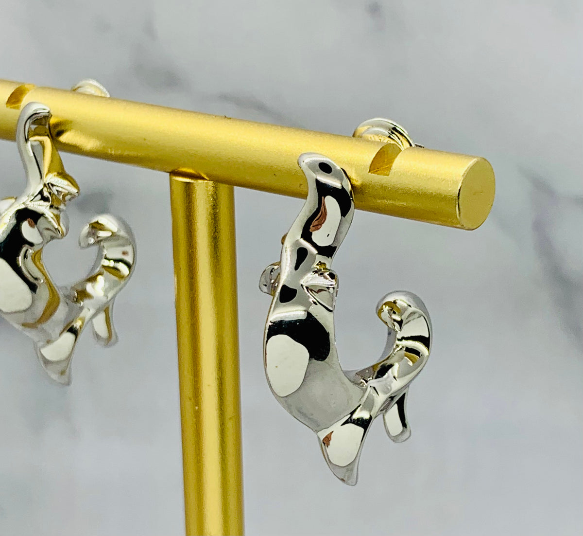 BOTTEGA VENETA Silver Tone Pendant Earrings - Pre owned