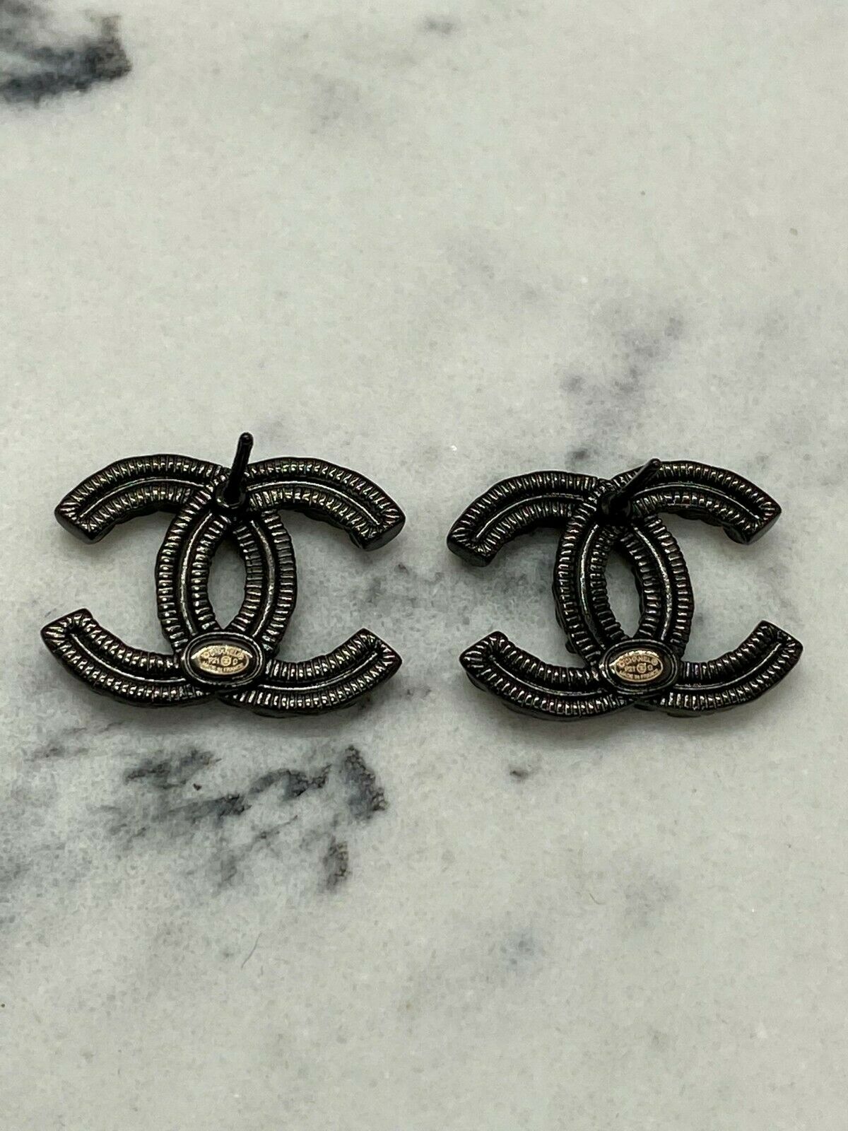 CHANEL CC Black & White Monogram Earrings - Pre Owned
