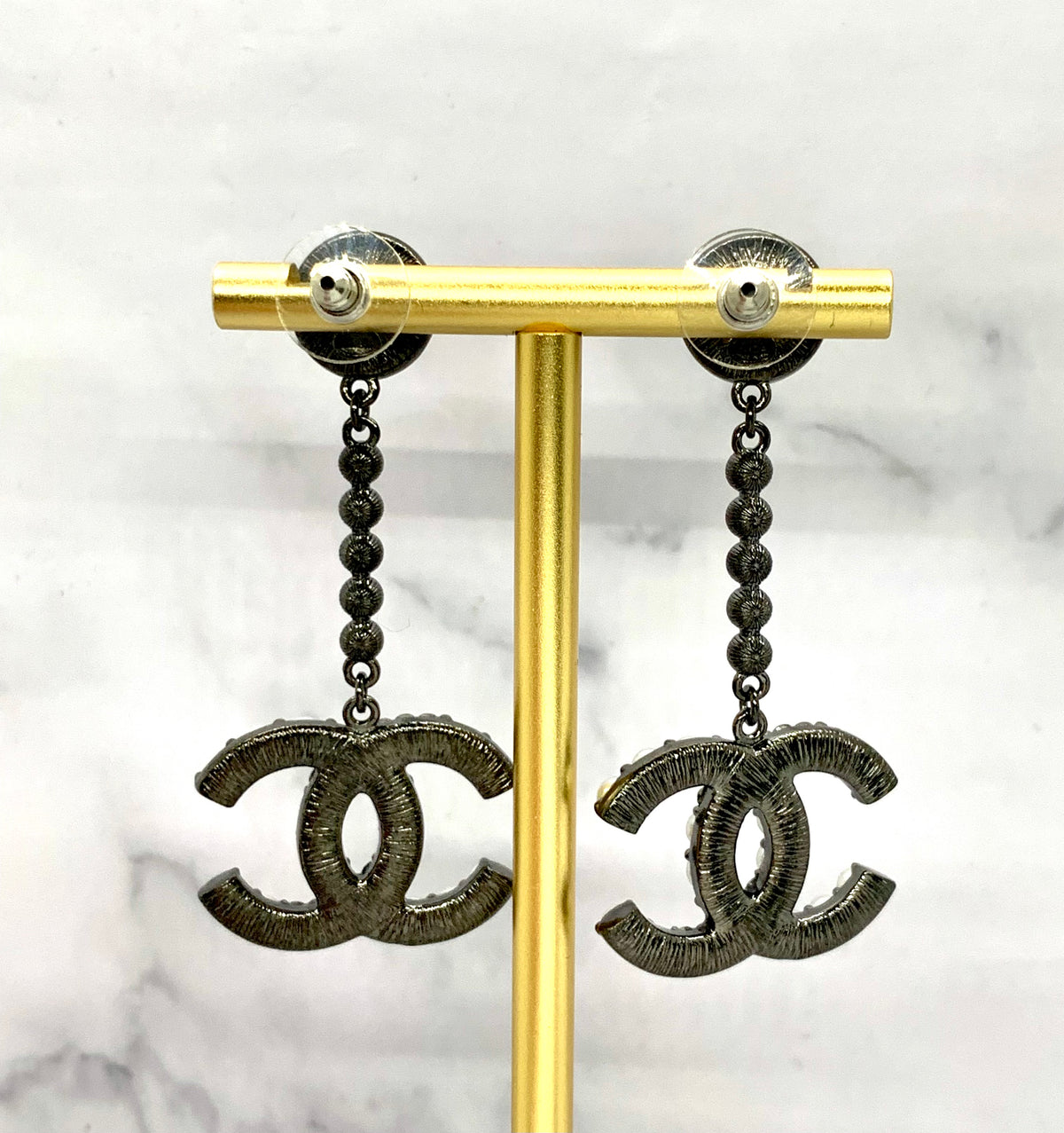 CHANEL CC Pendant Pearl Earrings - USED