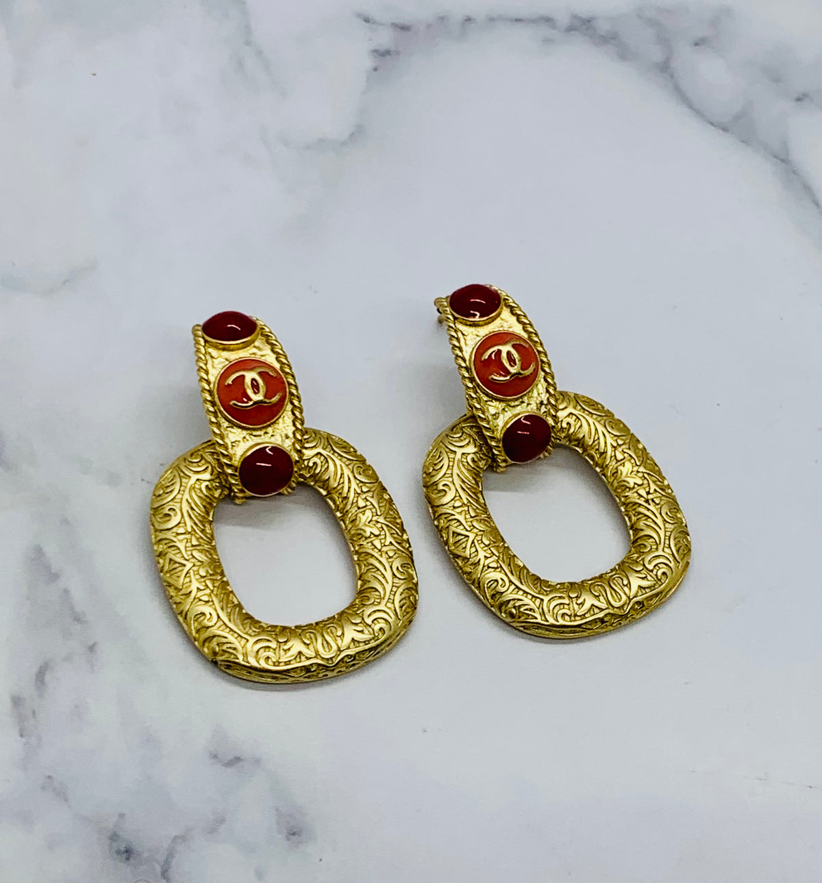 CHANEL CC Vintage Door Knocker Earrings - USED
