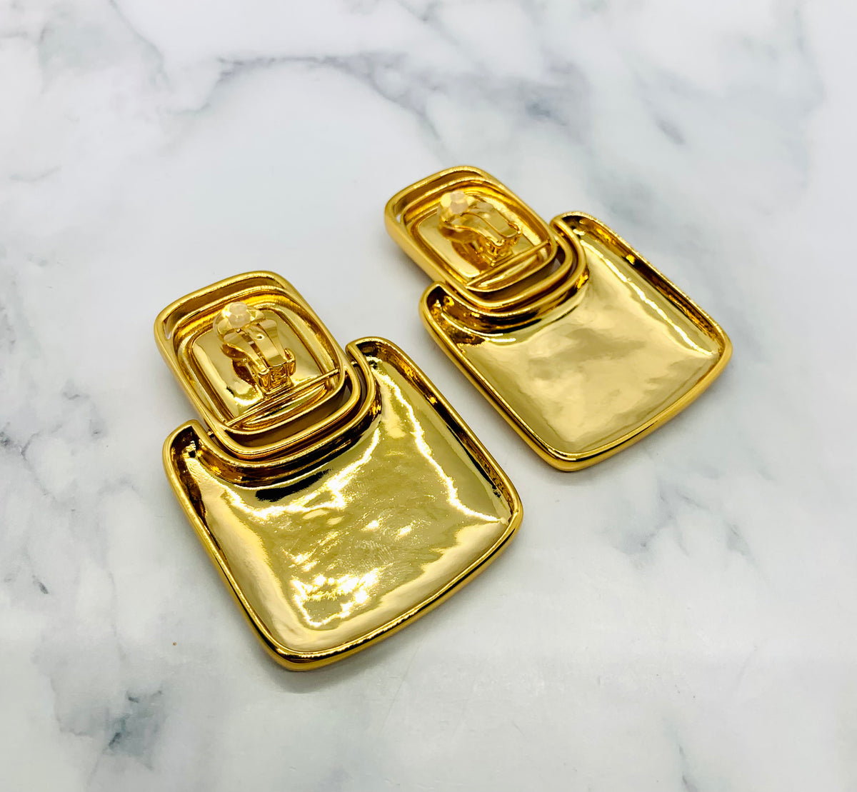 YSL YVES SAINT LAURENT Cabochon Clip On Earrings - Pre owned
