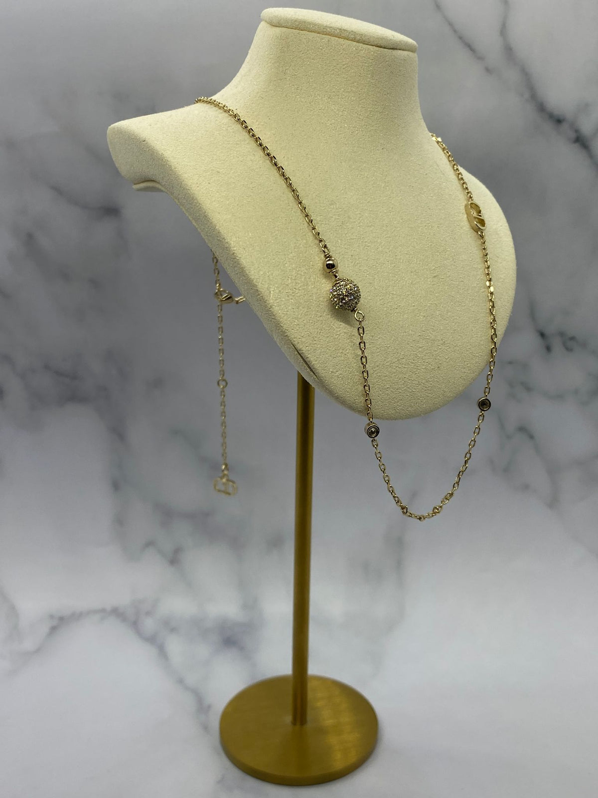 CHRISTIAN DIOR CD Light Gold Tone Chain Necklace - Pre owned