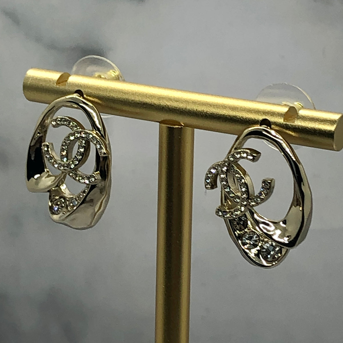 CHANEL CC Rhinestone Earrings - USED