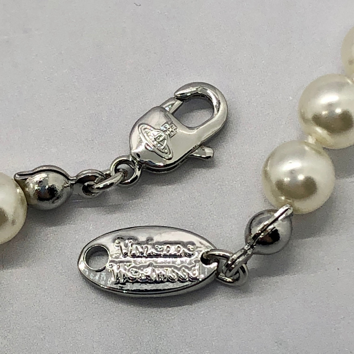 VIVIENNE WESTWOOD Pearl Orb Necklace - Pre owned