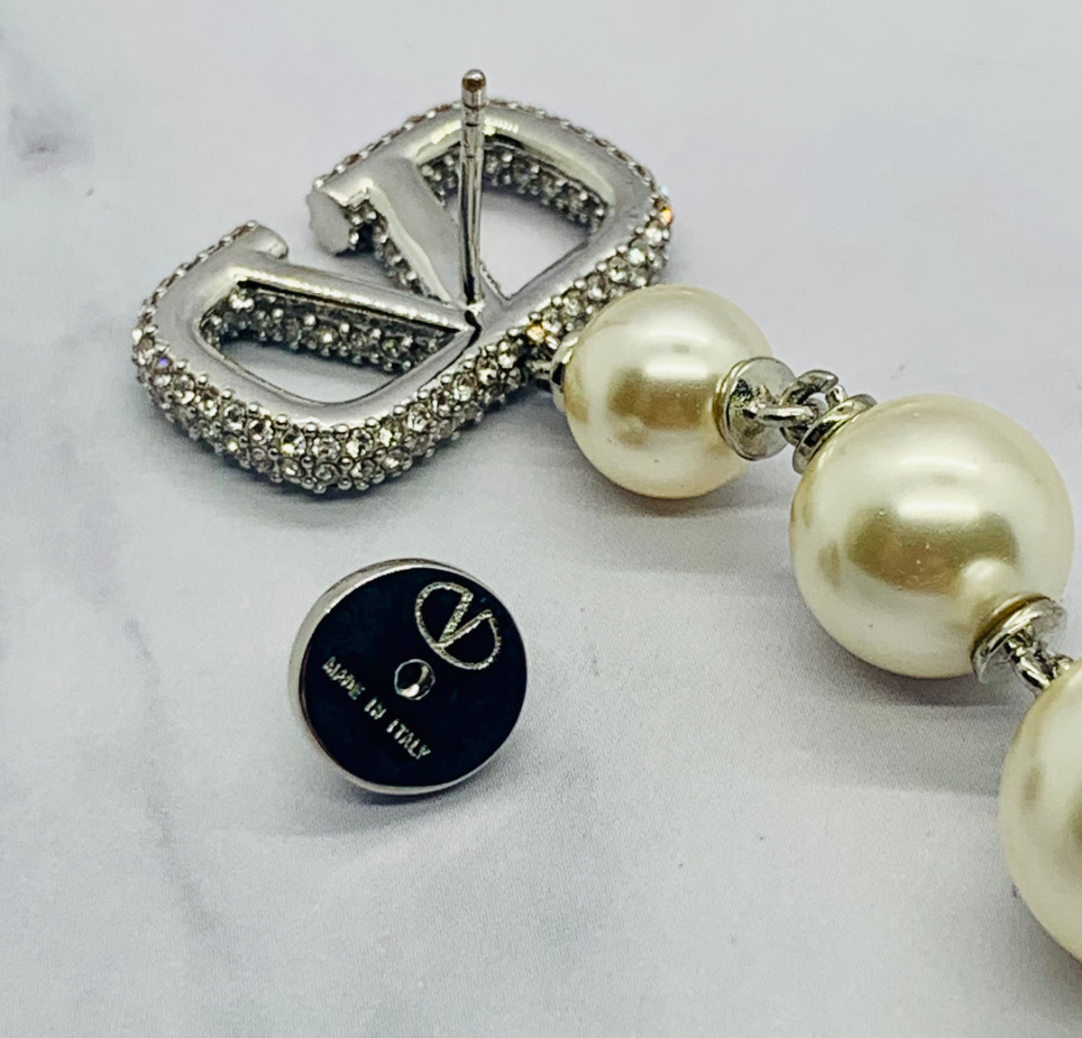 VALENTINO Pearl Pendant Earrings - Pre owned