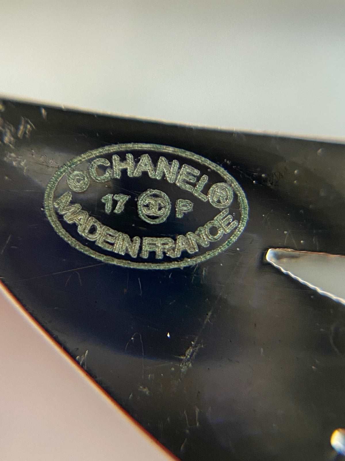 CHANEL CC 2017 Rhinestone Saturn Brooch Pin - USED