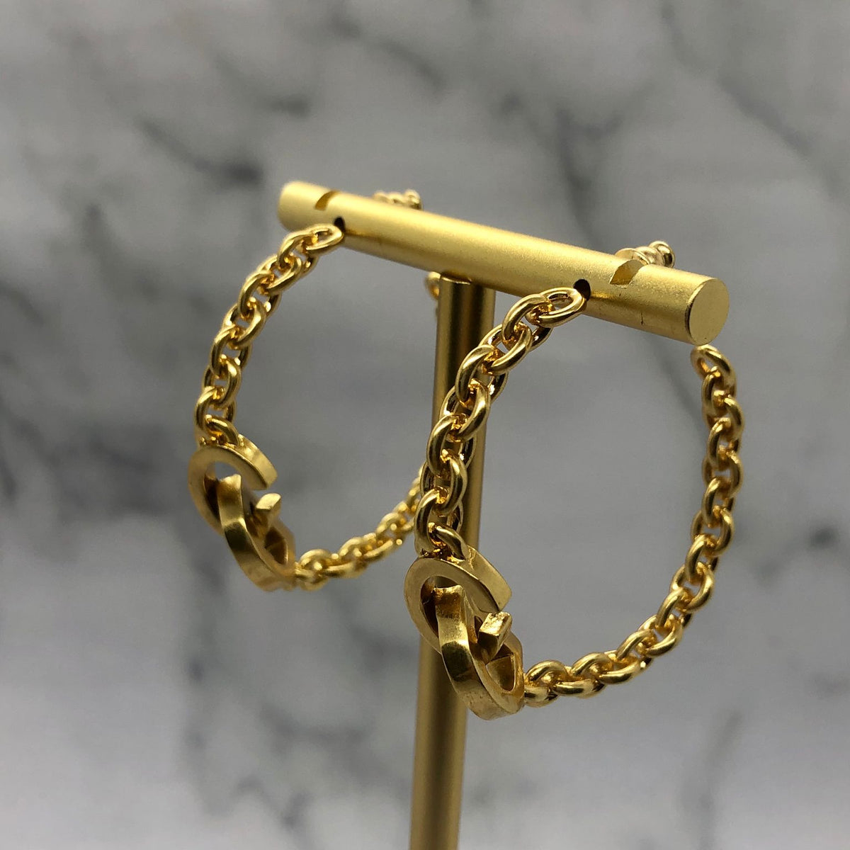 CHRISTIAN DIOR CD Gold Chain Hoop Earrings - Pre owned