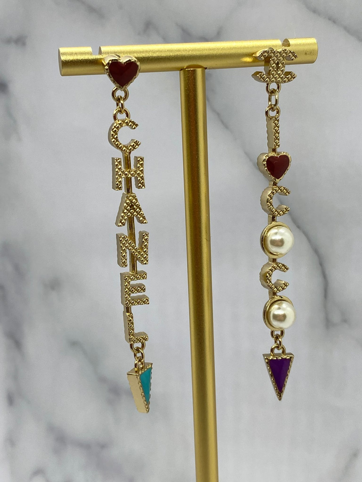CHANEL 2017 Pendant Earrings - USED