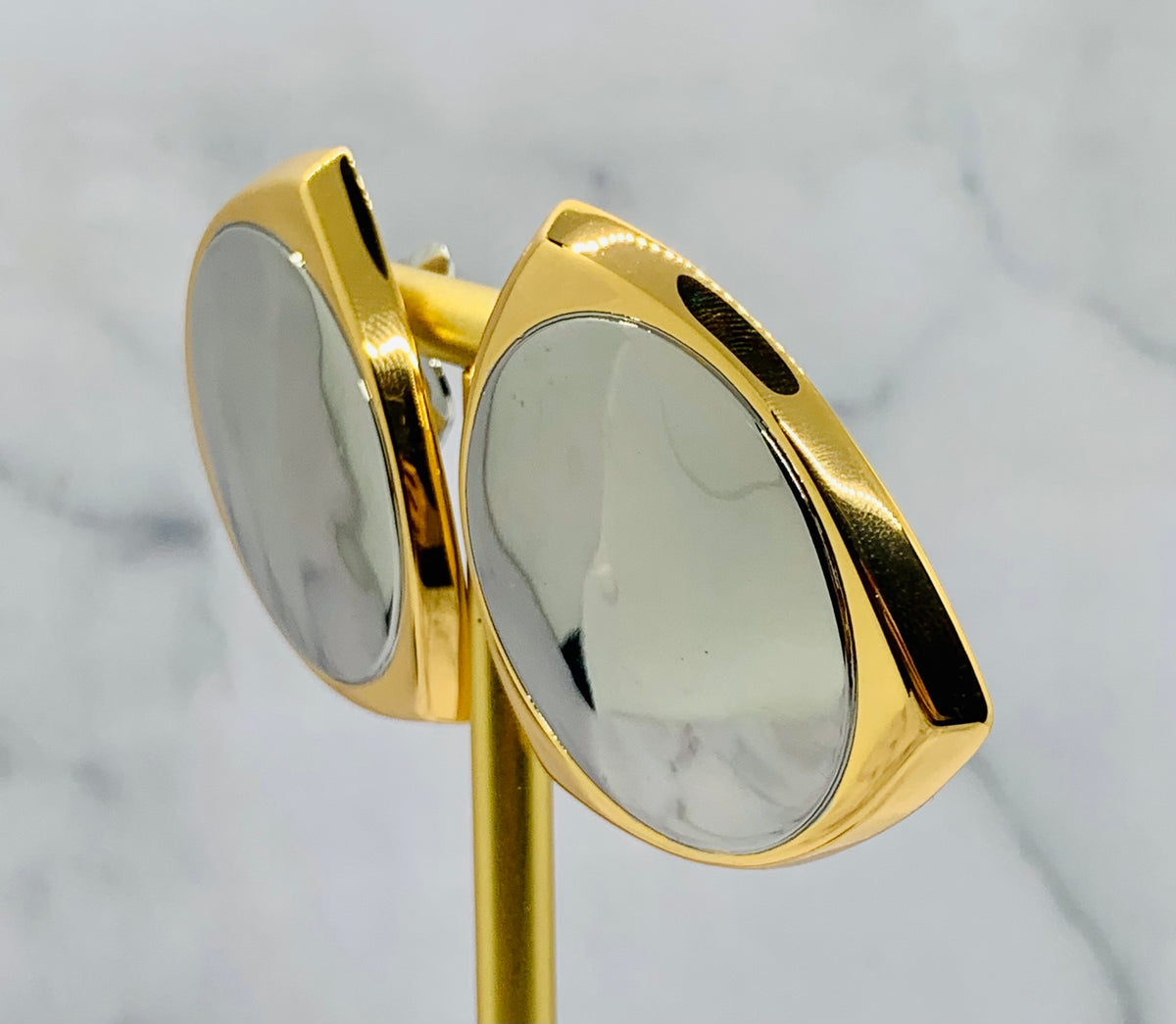 YSL YVES SAINT LAURENT Metal Shield Clip On Earrings - Pre owned