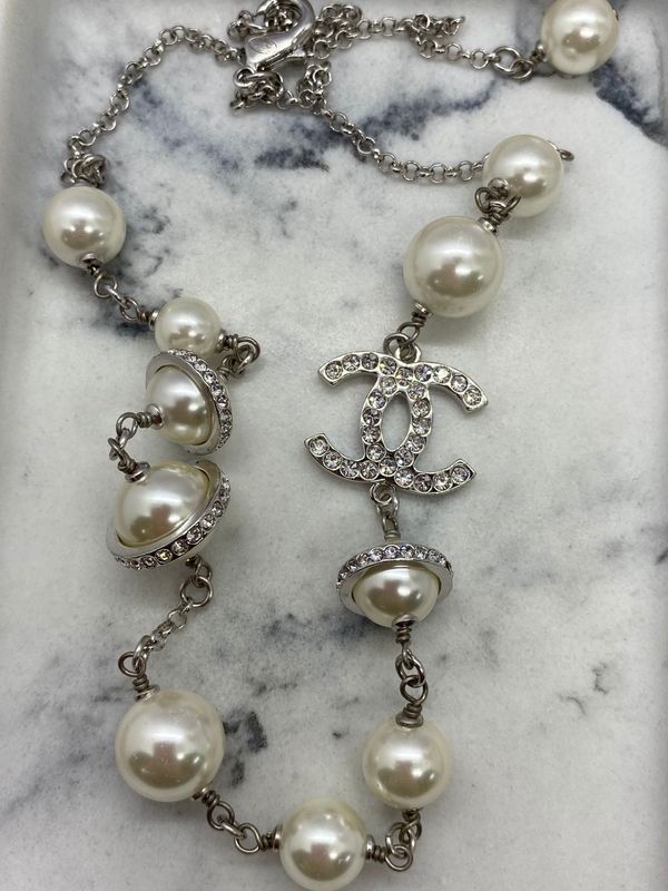 CHANEL CC Pearl Chain Orb Necklace - USED