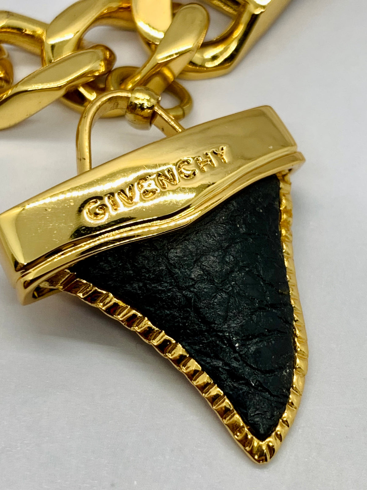 GIVENCHY Sharktooth Chain Bracelet - Pre owned