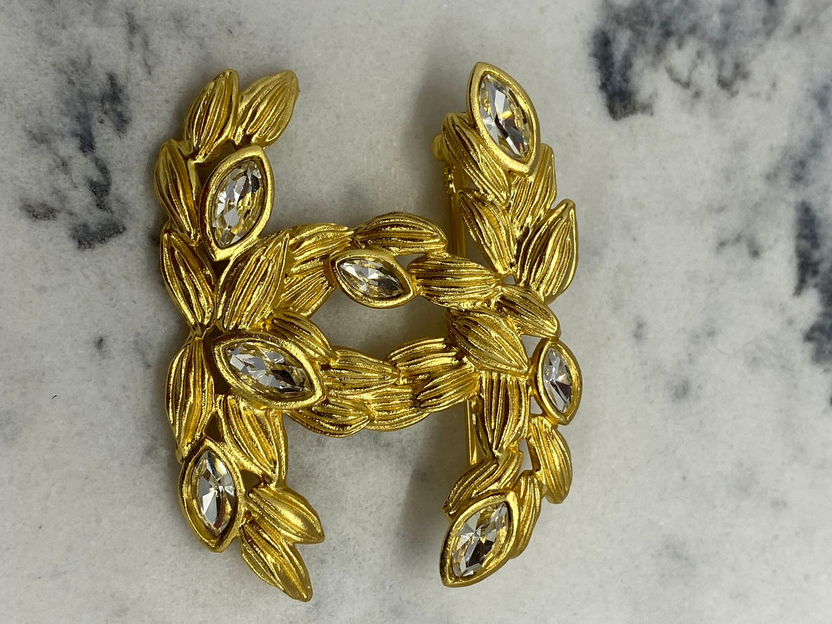 CHANEL CC Gold Leaf Rhinestone Brooch Pin - Pre owned