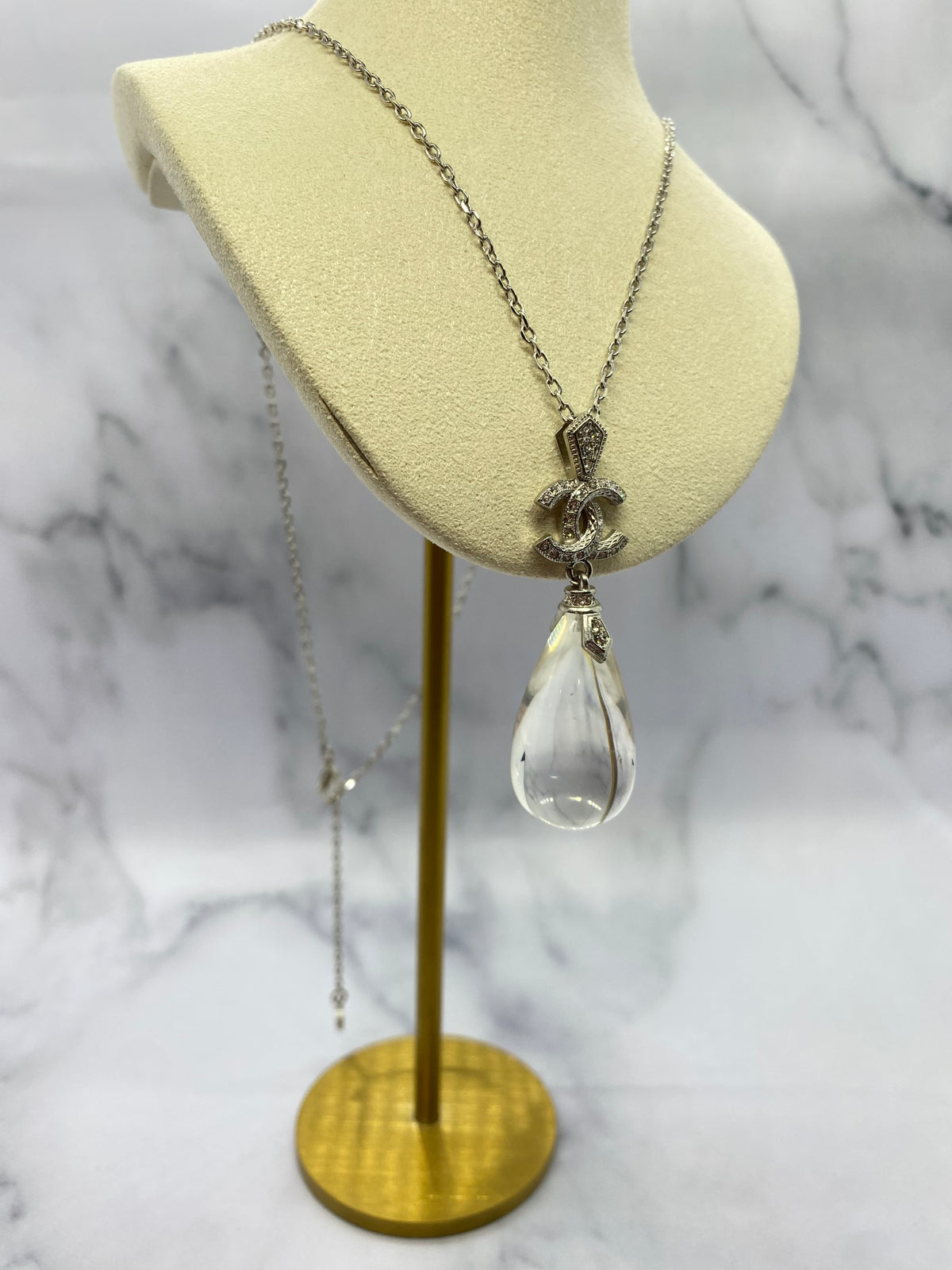 CHANEL CC 2018 Acrylic Charm Necklace - Pre owned