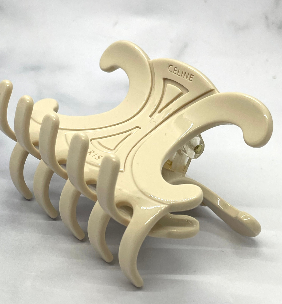 CELINE Beige Monogram Hair Clip - Pre owned