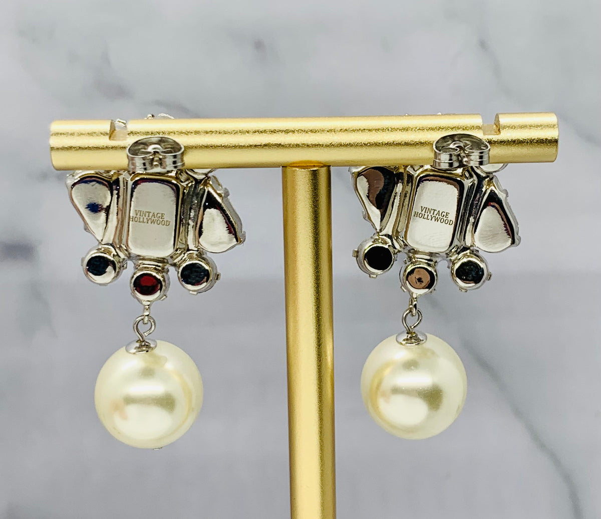 Vintage Hollywood Silver-tone pearl rhinestone cluster earrings - Pre owned / KQ4583