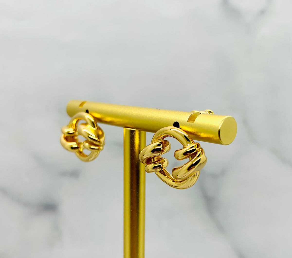 FENDI Filo Gold Tone Earrings - Pre-Owned — 5