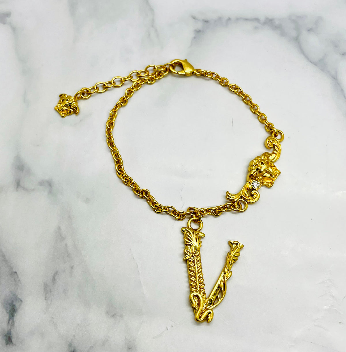 VERSACE V Statement Medusa Bracelet - Pre-Owned — 2