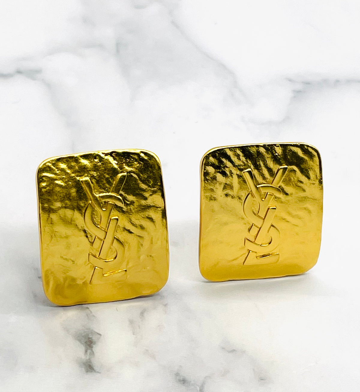 YSL Hammered Monogram Clip-On Earrings - Pre-Owned / MJ6381 — 1
