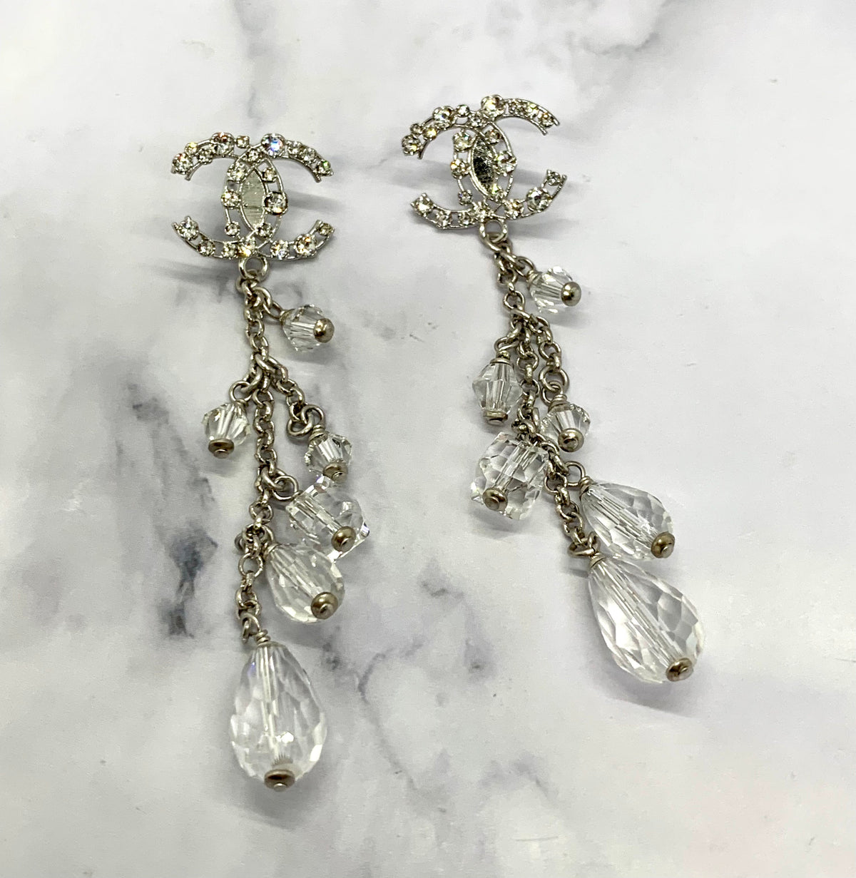 CHANEL CC Pendant Earrings - Pre-Owned — 1