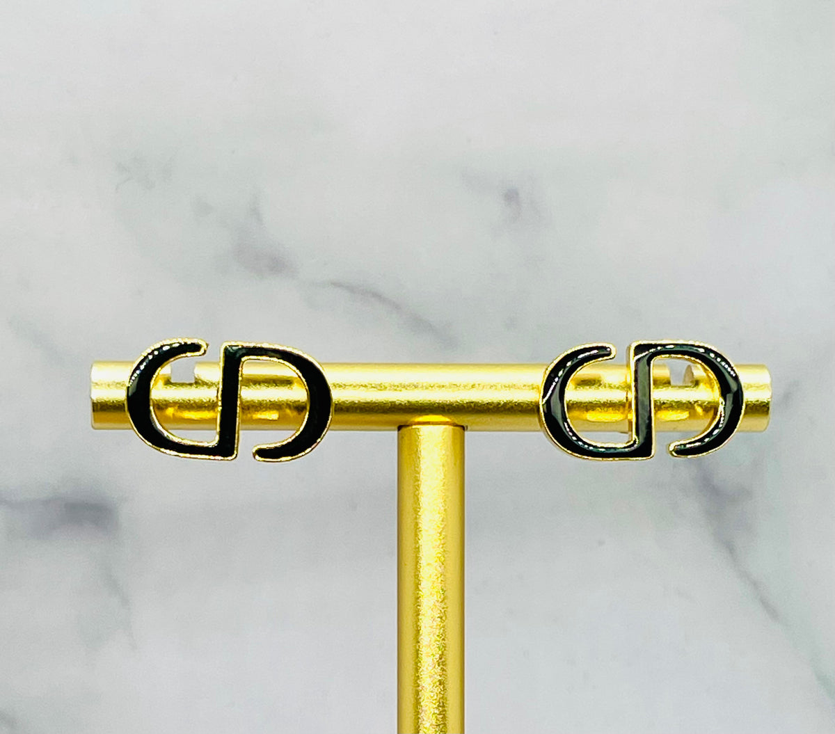 CHRISTIAN DIOR CD Black Enamel Earrings - Pre-Owned — 4