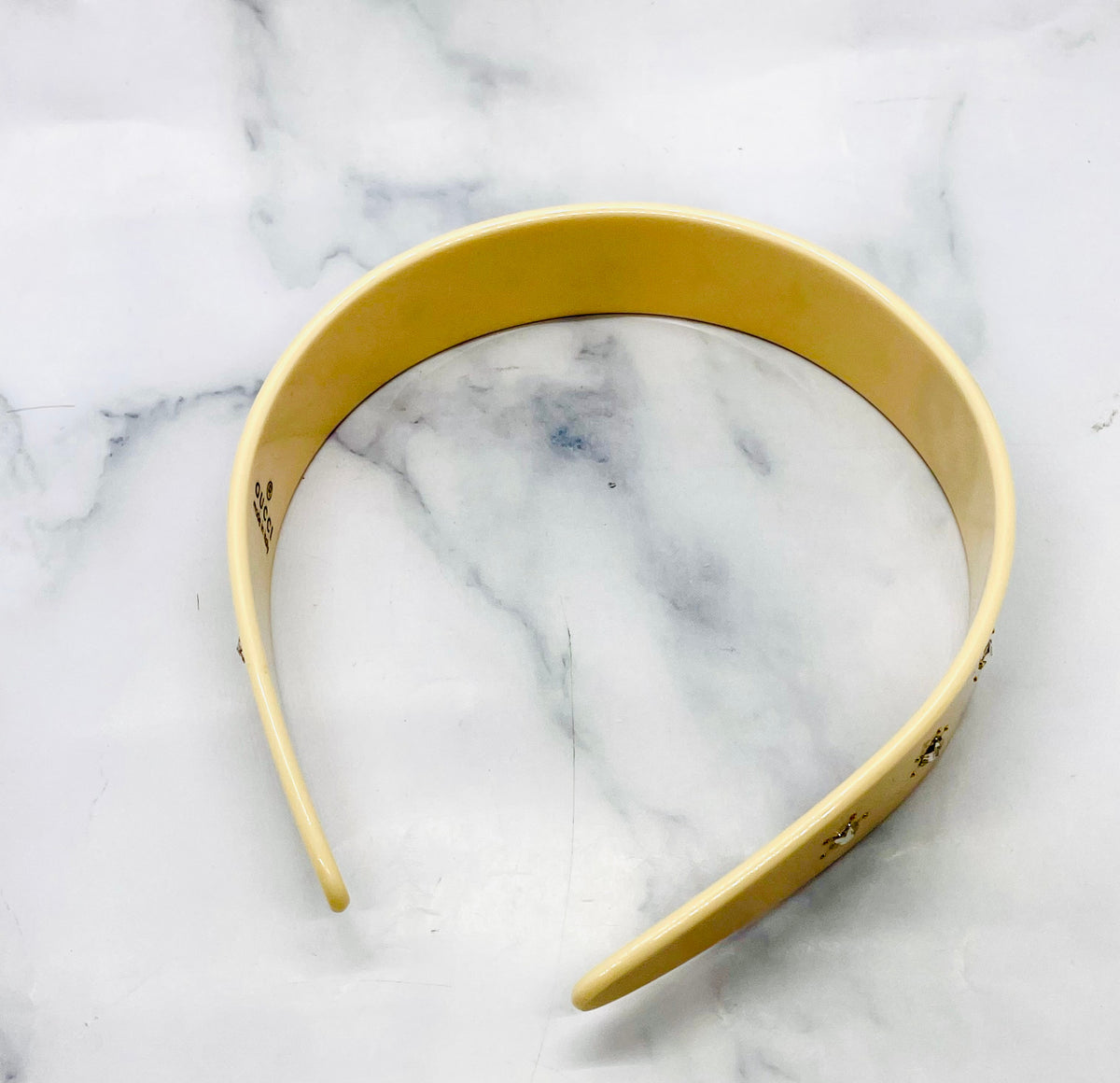 GUCCI GG Rhinestone Cream Tone Hairband - Pre-Owned — 2
