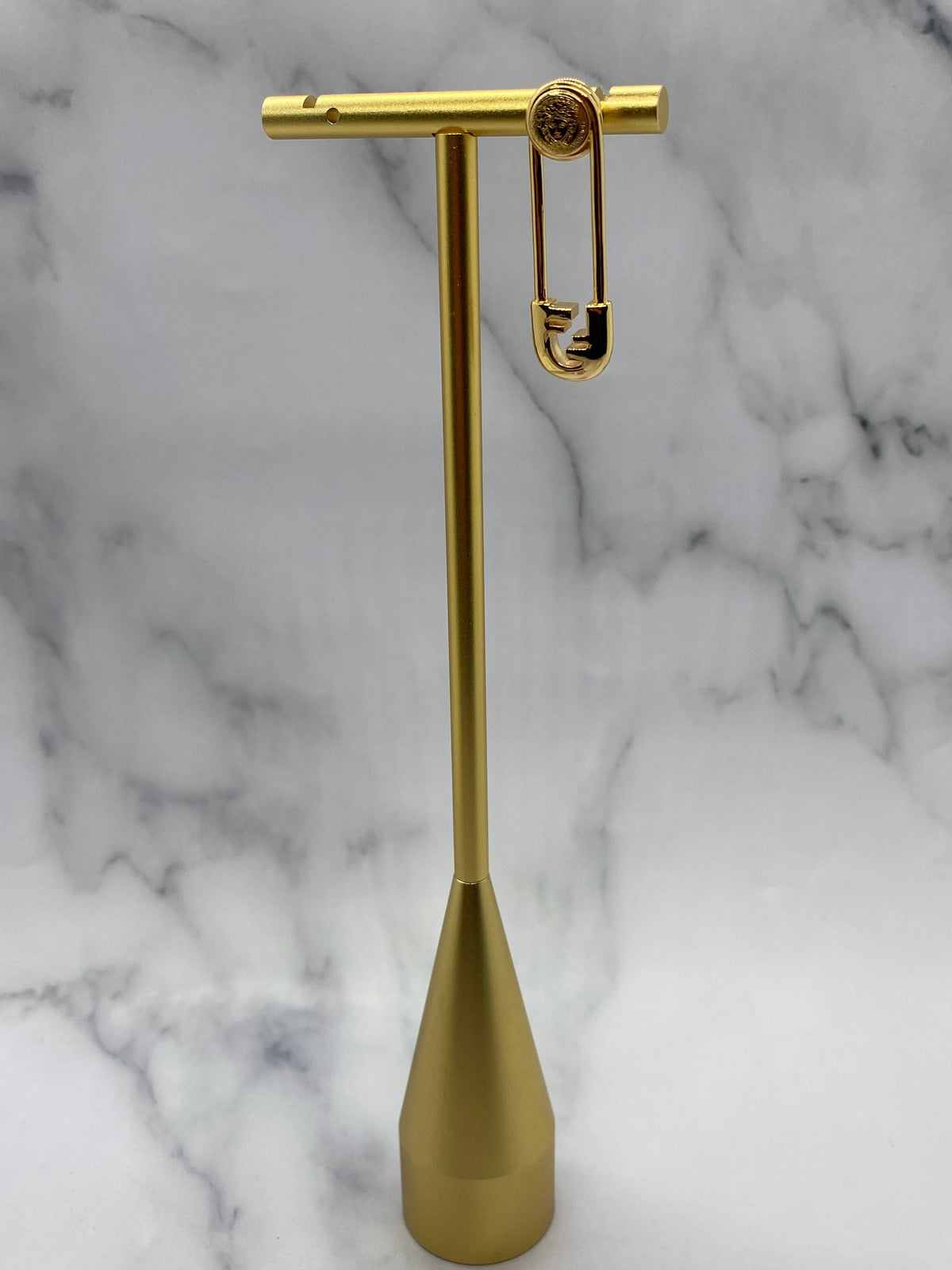 FENDACE Versace x Fendi Single Gold Safety Pin Earring - Pre-Owned — 6