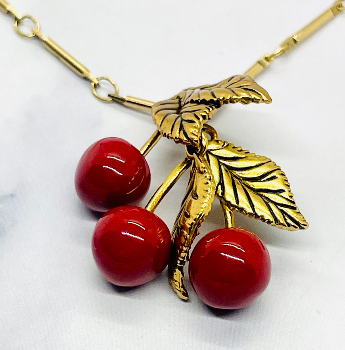 YSL YVES SAINT LAURENT Cherry Pendant Necklace - Pre-Owned — 5