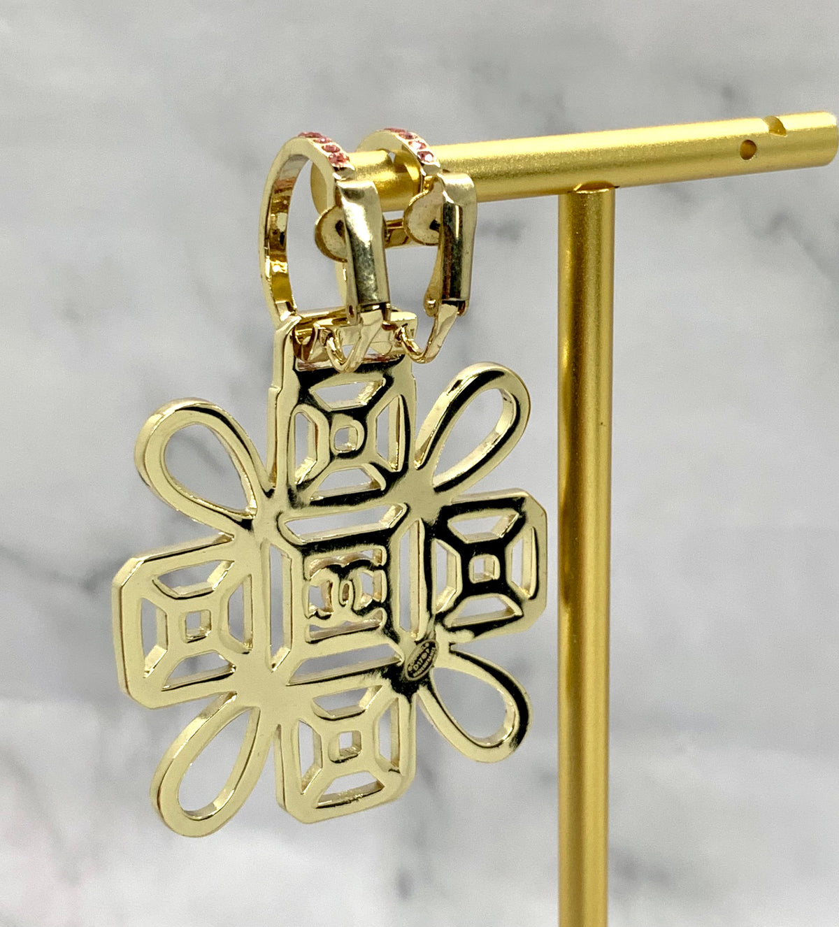 CHANEL CC 2017 Single Statement Earring - Pre-Owned — 3
