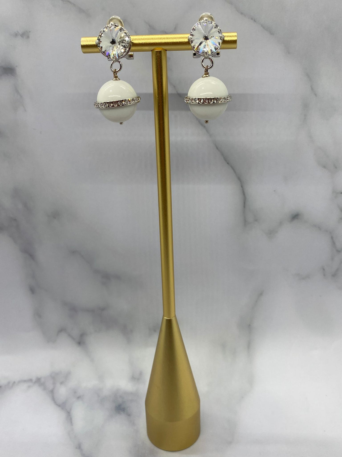 MIU MIU White Orb Pendant Earrings - Pre-Owned — 1
