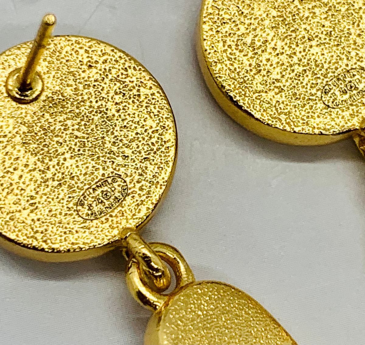 CHANEL CC Thermometer Pendant Earrings - Pre-Owned — 6