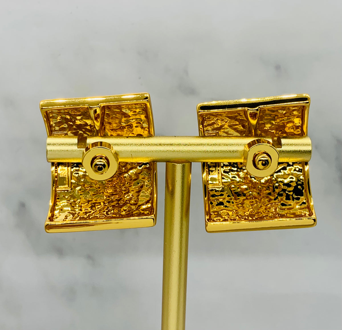 KHAITE Gold Tone Square Earrings - Pre owned